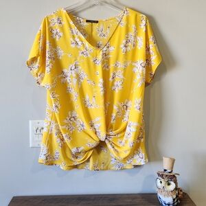 West Kei twist front top